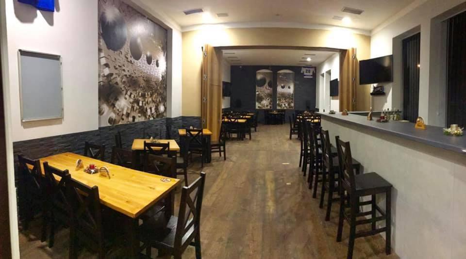Auberge de jeunesse Sokolovna Trutnov Extérieur photo
